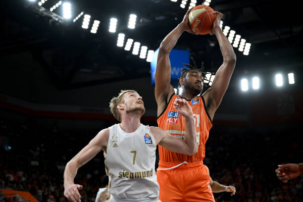 作为顶级俱 作为顶级俱