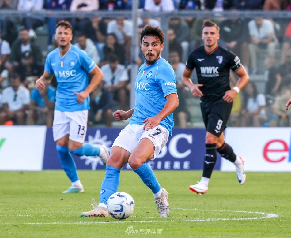 人员变动以 人员变动以